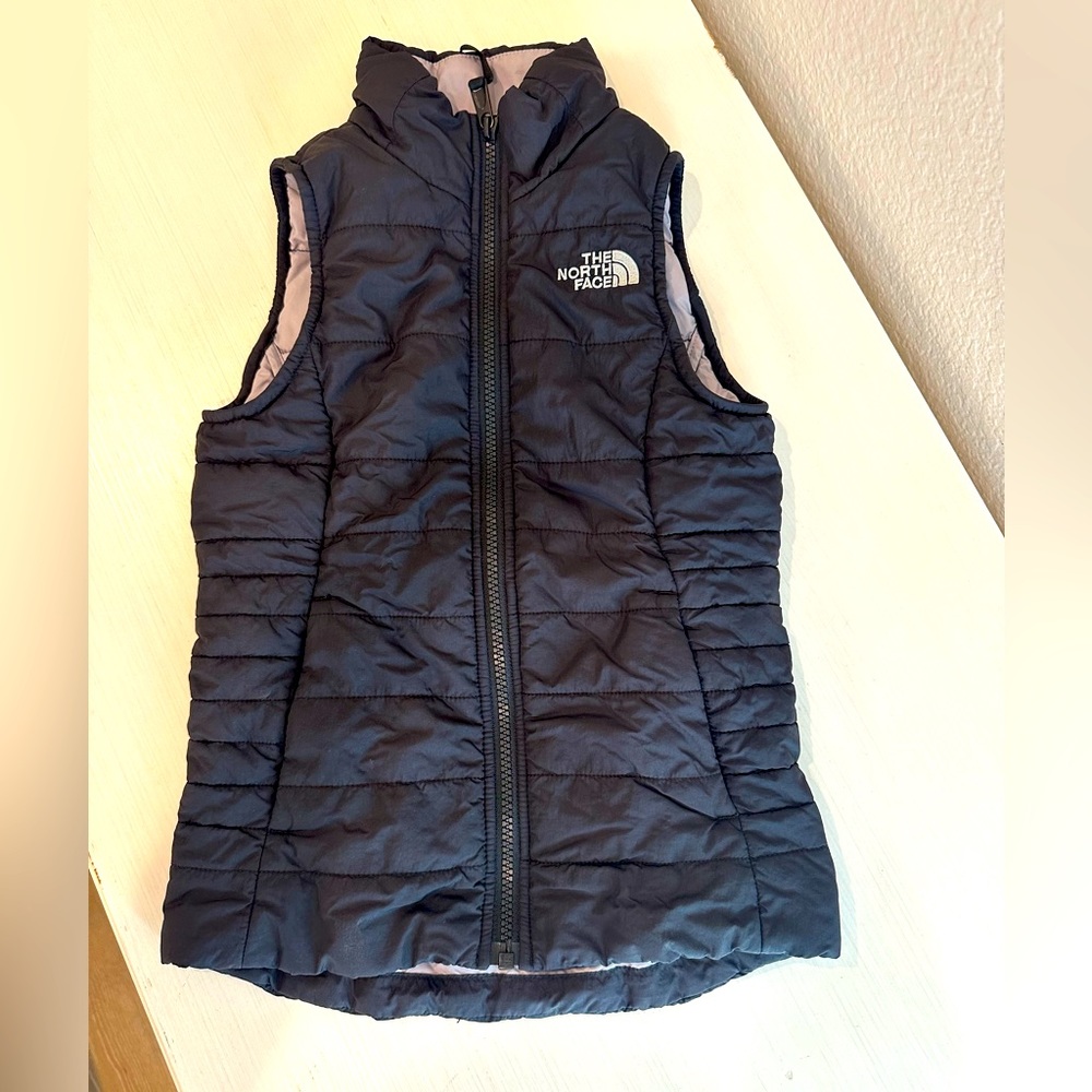 Girls The North Face Puffer Vest in Black Size XS (6)